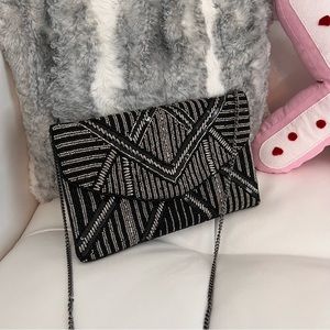 NWOT-My Maria Victoria beaded clutch/crossbody! 💖